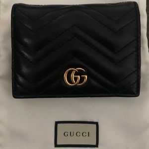 GUCCI GG Marmont Leather Card Case Wallet